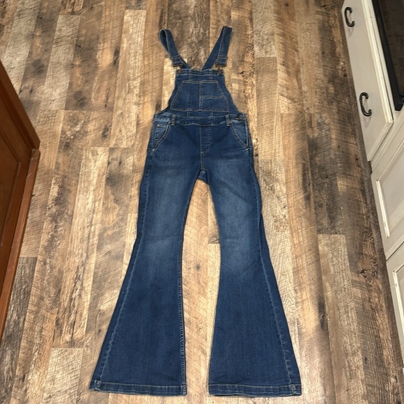 Free People Carly Flare Overalls size 28 - Picture 3 of 10